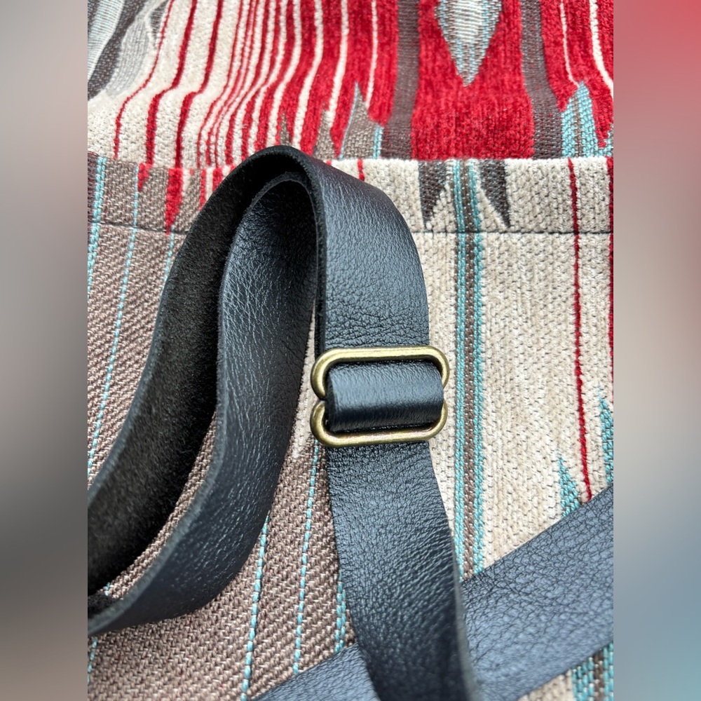 Vaalbara Designs Leather and Kilim Purse Messenger Bag - Picture 7 of 13